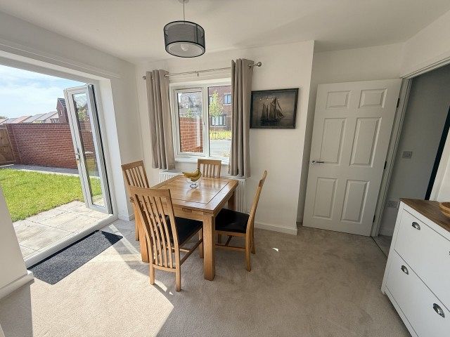 27 Flanshaw Field, Wakefield